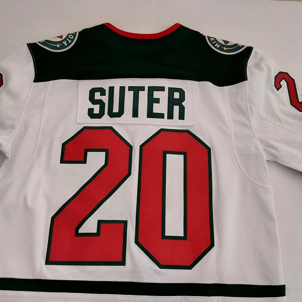 Fantastic SUTER Minnesota 20 Ryan  Jersey, - Picture 4 of 14